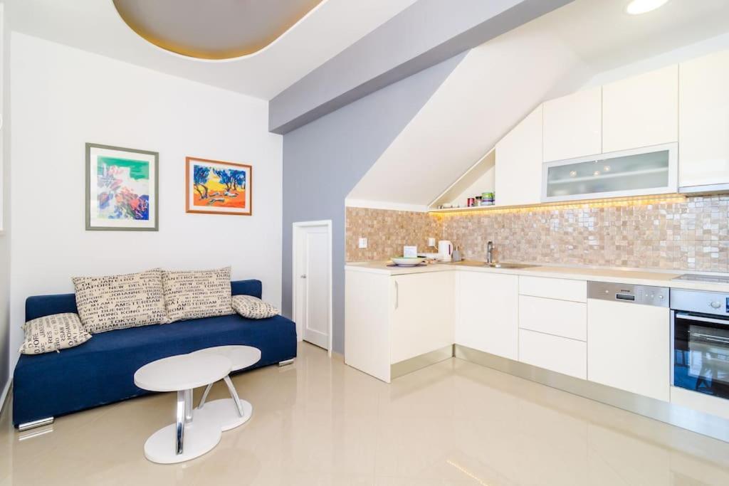 Sea View Apartment 10 Minutes Walk From Old City Dubrovnik Exterior foto